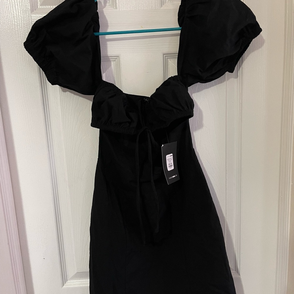 NWT Beauty Mode Cut Out Bodycon mini dress square neck,puff sleeves,back zipper - Picture 2 of 7